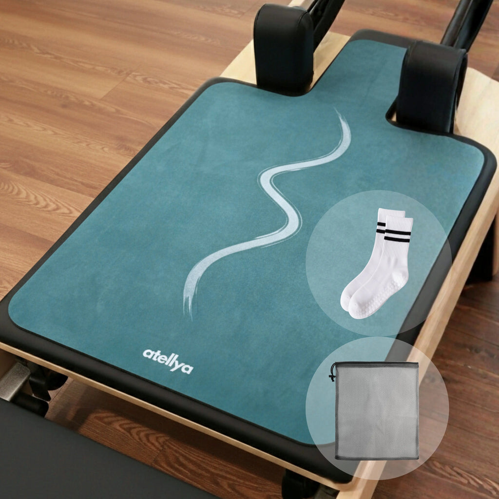 Atellya Florida S Green Pilates Reformer Mat Set – Non-Slip Pilates Mat + Grip Socks with Carry Bag Atellya